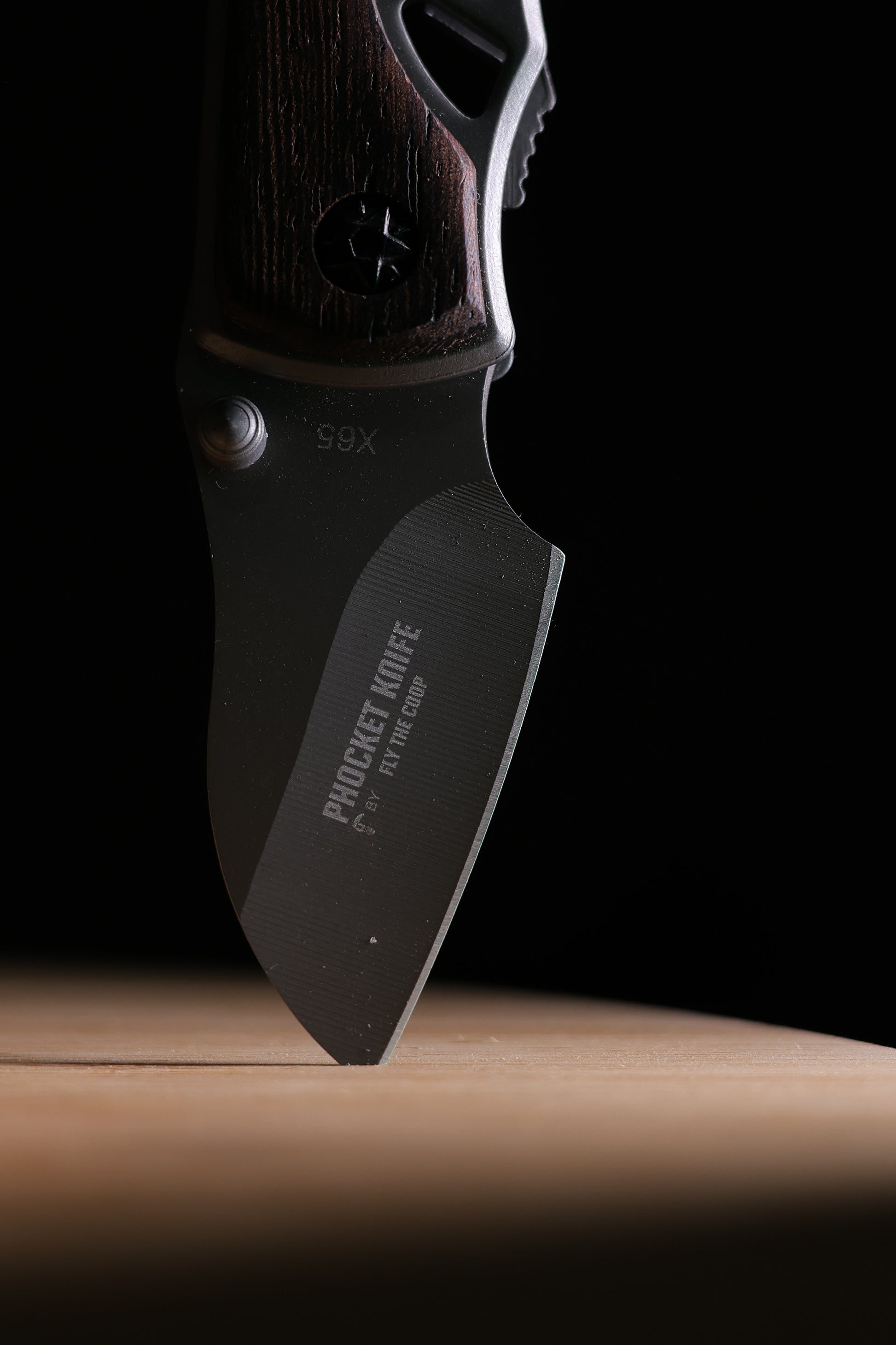 Phocket Knife by Fly The Coop | Heavy-Duty 14 cm Pocket Knife – 2 Styles Available - campassion.leb